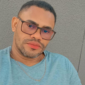 Corretor - Leonardo Barros